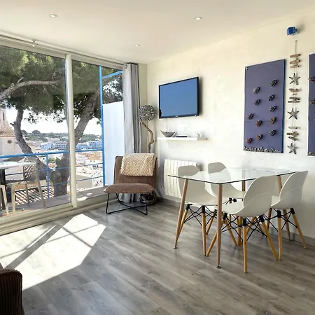 Tusquets - Con Vistas Al Mar Apartment *